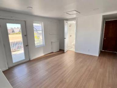 Main picture of 1318 W Monroe St