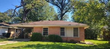 Main picture of 7203 Burlingame Blvd