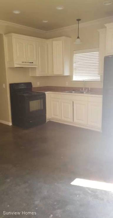 Main picture of 612 W Locust St