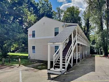 Main picture of 1600 Poole Rd