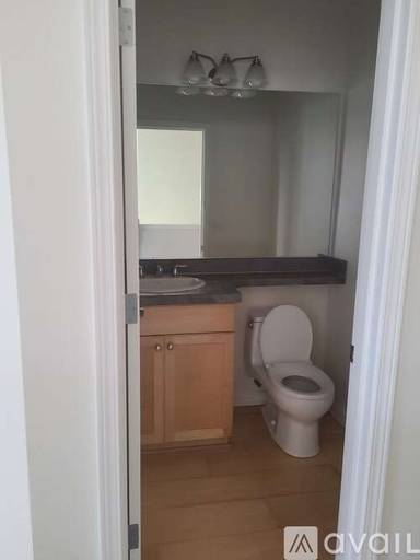 Main picture of 454 Shelton Pl NE