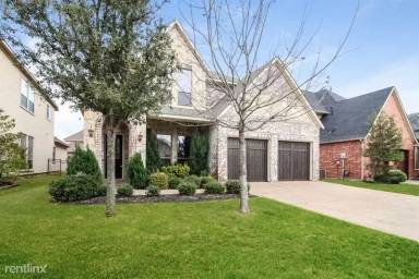 Main picture of 1060 Crystal Falls Dr