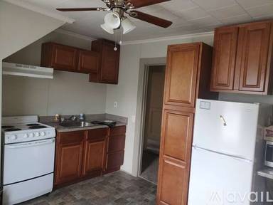 Main picture of 300 Hamilton St