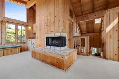 Main picture of 24656 Guadalupe St