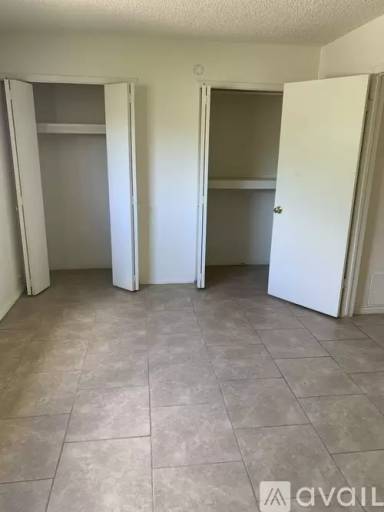 Main picture of 8836 Lawson St