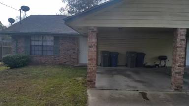 Main picture of 105 Shady Bend Dr