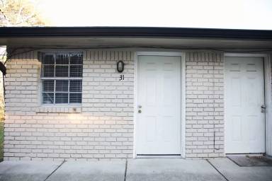 Main picture of 1880 Green Dr NW