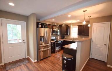Main picture of 118 Brenleigh Ct