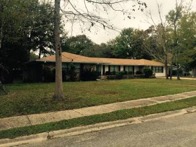Main picture of 3500 Tyler St