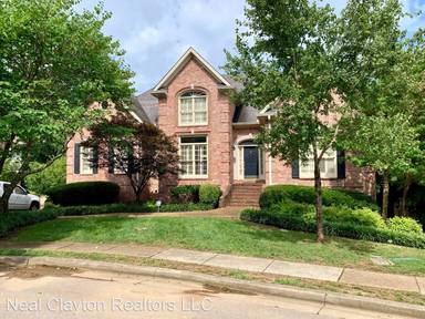 Main picture of 609 Tonbridge Cir