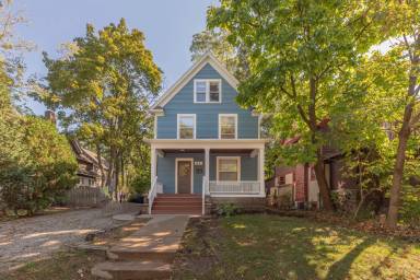 Main picture of 1031 S Forest Ave