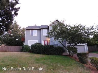 Main picture of 2526 Ellen Ln NW