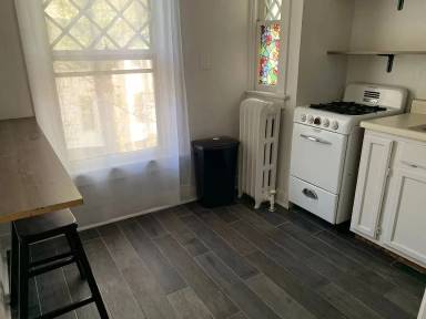 Main picture of 826 S Walnut St