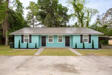 Main picture of 926 Highsmith St