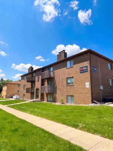 Main picture of 2408 Rainbow Ave