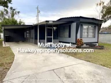 Main picture of 1134 Lakewood Cir E