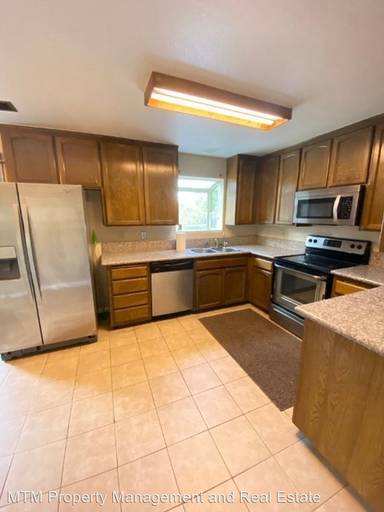 Main picture of 7551 Lookout Loop