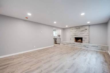 Main picture of 340 NW North St