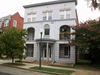 Main picture of 2800 Park Ave