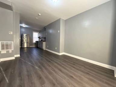 Main picture of 4917 Palmer Ave