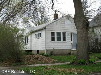 Main picture of 1026 W 6th St