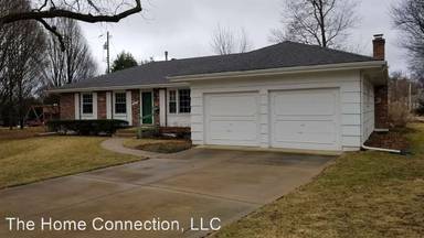 Main picture of 3205 NE 47th St