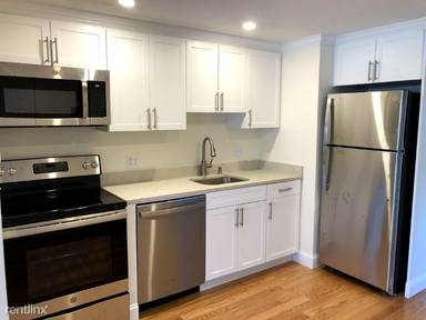 Main picture of 16 Westford St