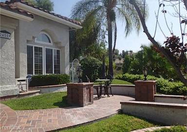 Main picture of 24555 Avenida de Marcia