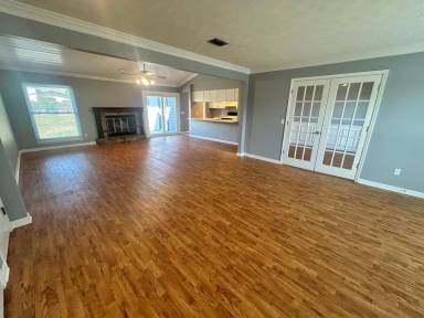 Main picture of 2825 Briarcliff Rd
