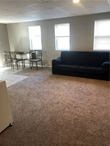 Main picture of 1209 Greensburg Pike