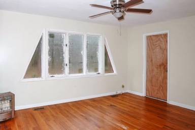 Main picture of 21 Gateway Ln