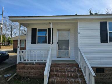 Main picture of 2549 Cherry St