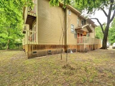 Main picture of 4520 Speedway