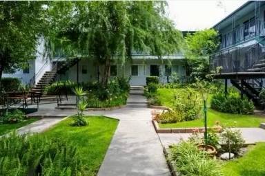 Main picture of 2707 Pomeroy Ave