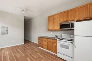 Main picture of 7327 W Chester Pike