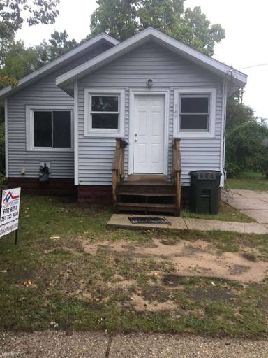 Main picture of 748 Marcoux Ave