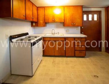 Main picture of 1024 S 27th St