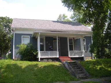 Main picture of 306 E Monroe St