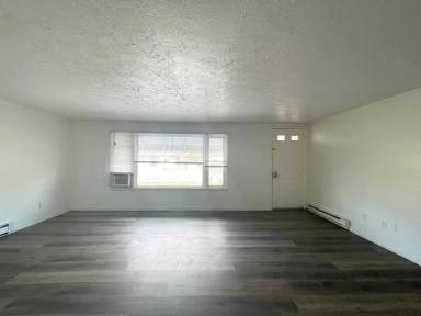 Main picture of 2509 E 16th St
