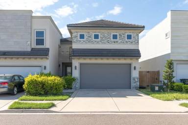 Main picture of 1822 Sunset Dr