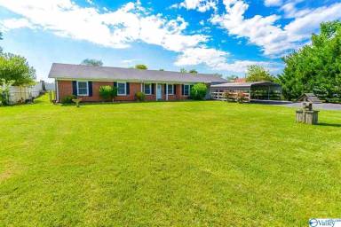 Main picture of 324 Stephens Rd