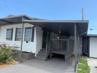 Main picture of 1117 49th Avenue Ter W