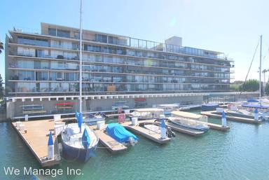 Main picture of 5400 E The Toledo