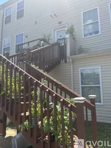 Main picture of 127 Baldwin St