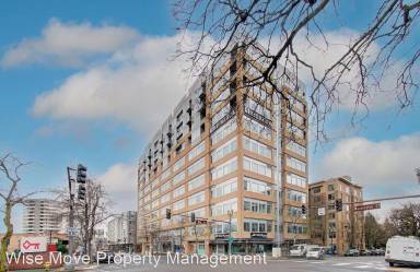 Main picture of 700 Washington St