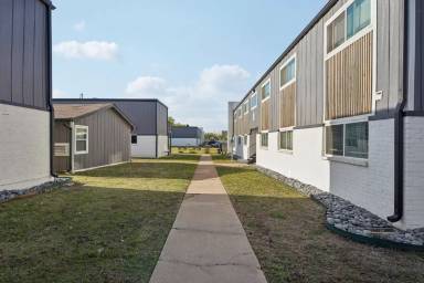 Main picture of Chestnut Flats