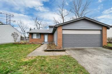 Main picture of 2923 Chimney Point Dr