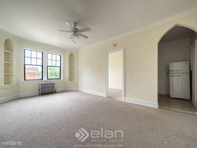 Main picture of 4829 N Damen Ave