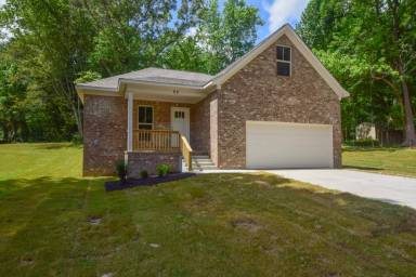 Main picture of 45 Mathis Ave
