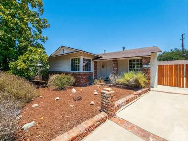 Main picture of 10342 Mather Ave